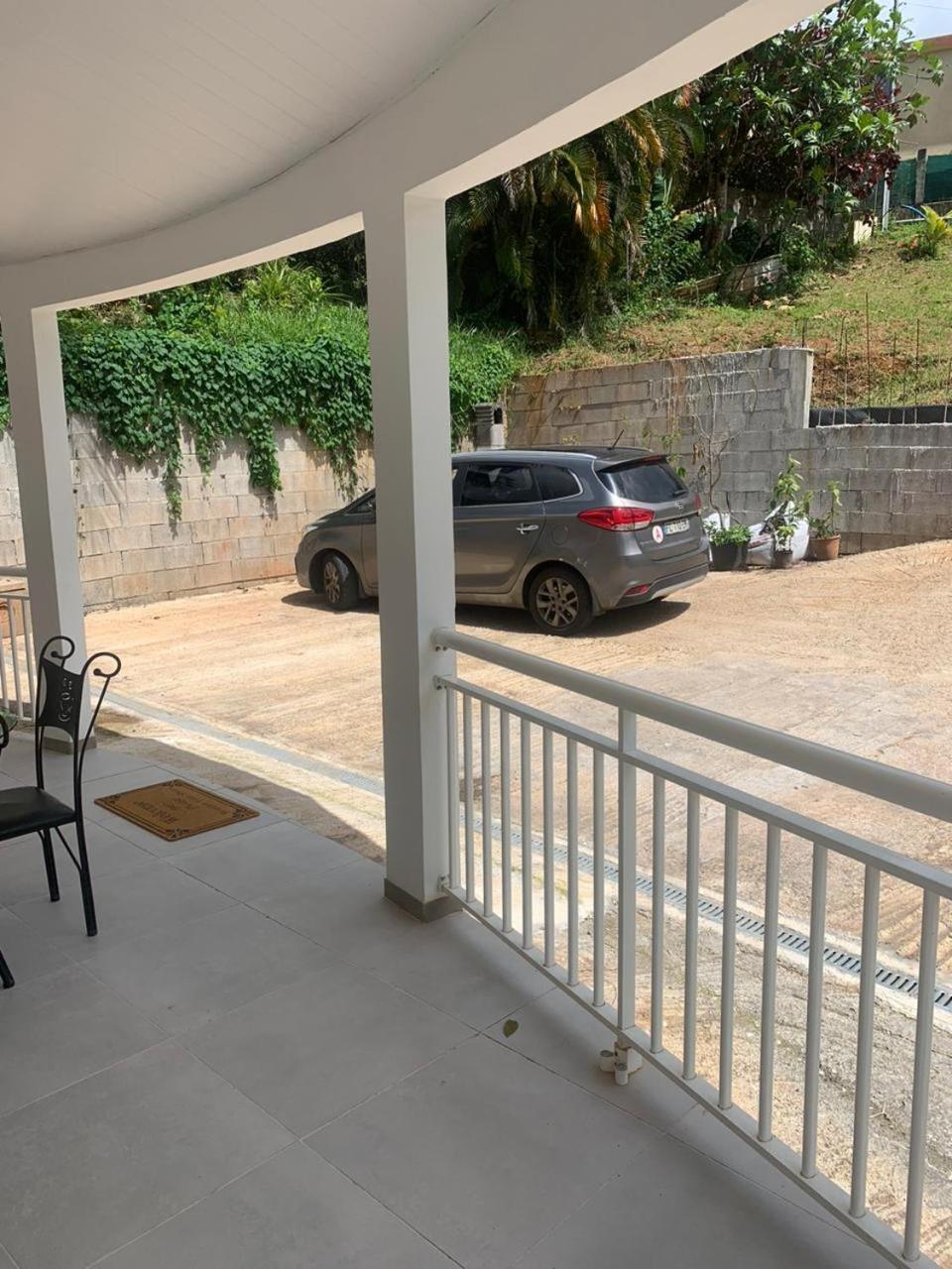 Villa Les Mahoganys Riviere-Salee 外观 照片