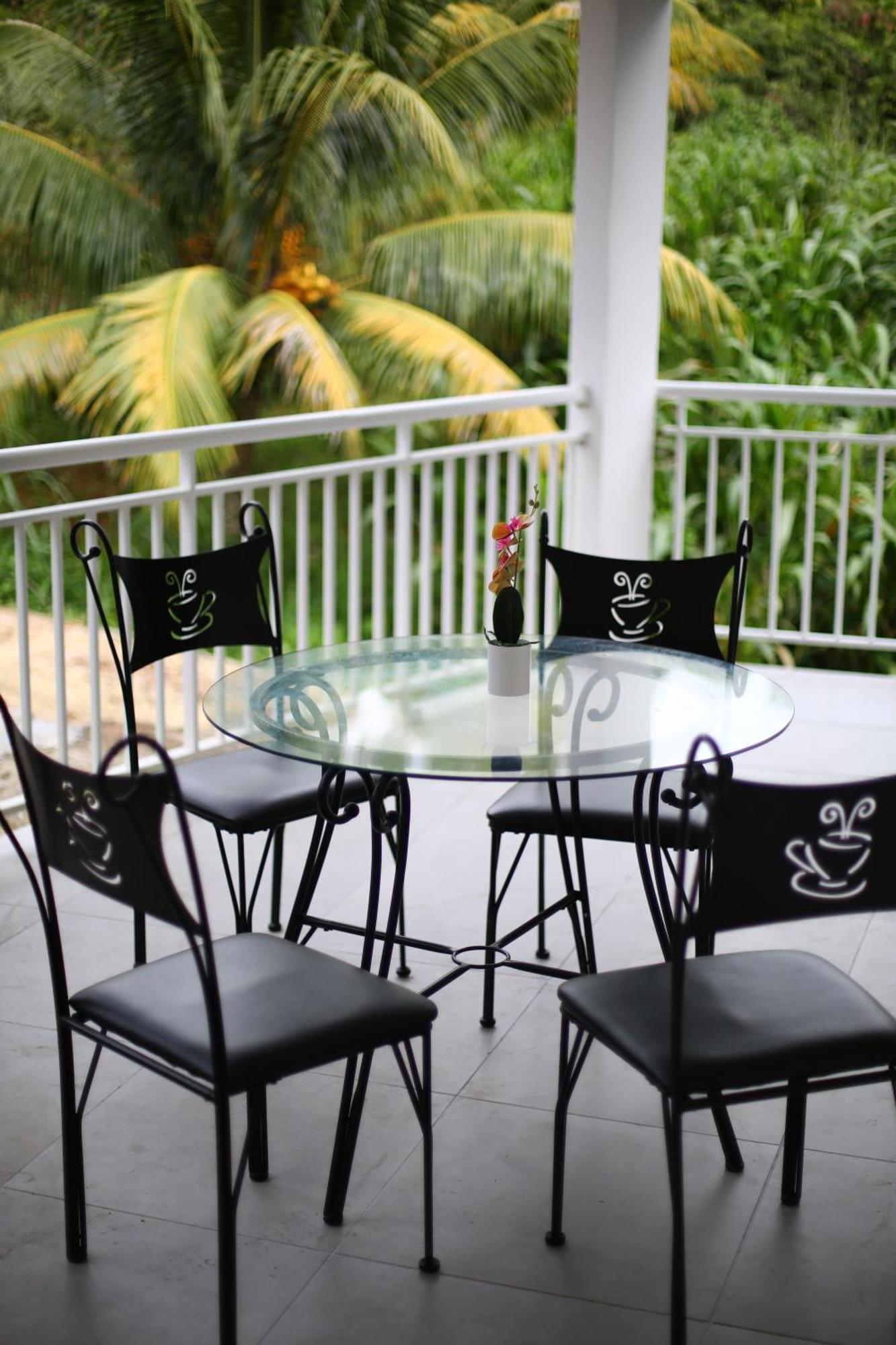 Villa Les Mahoganys Riviere-Salee 外观 照片