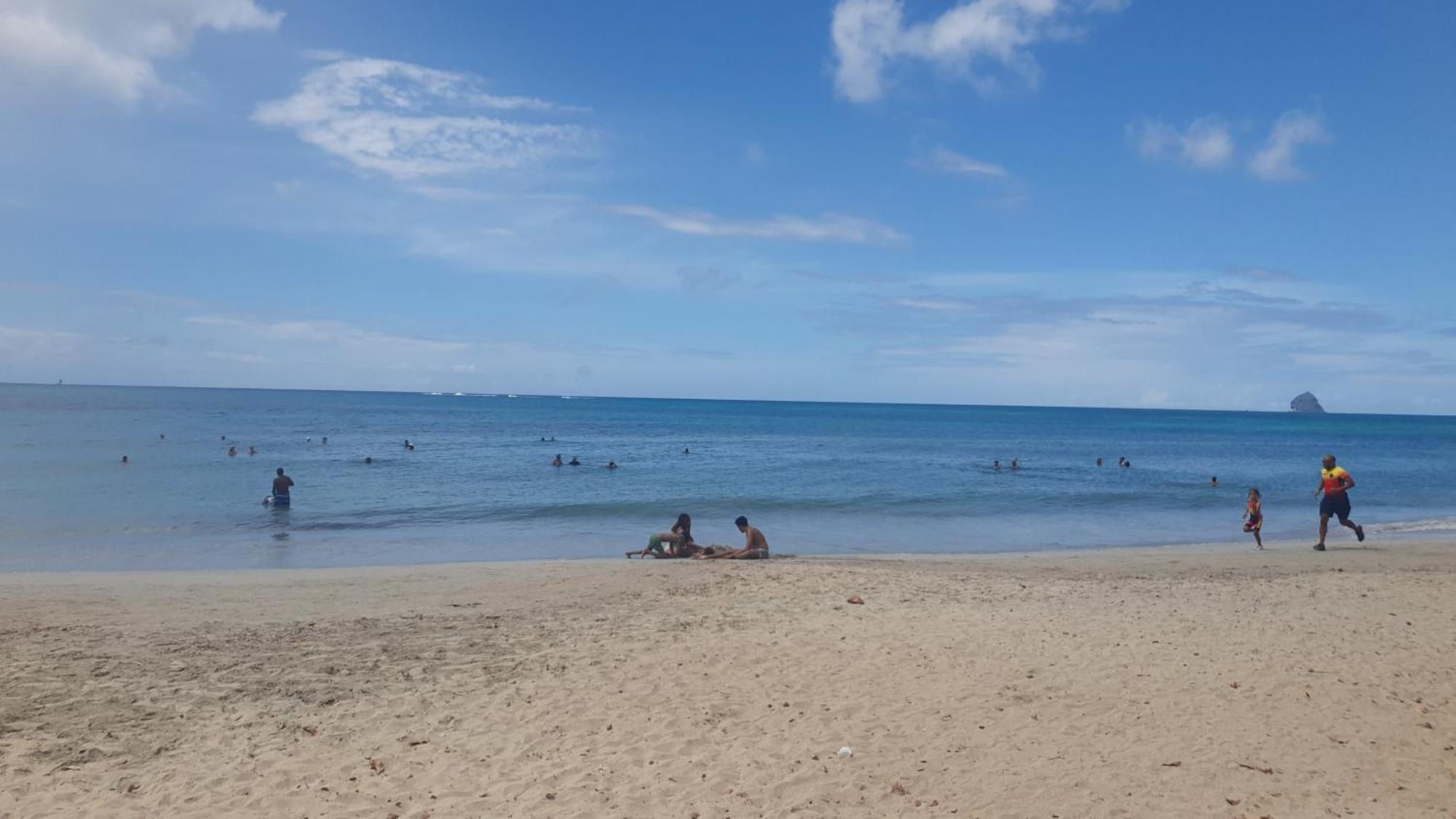 Villa Les Mahoganys Riviere-Salee 外观 照片